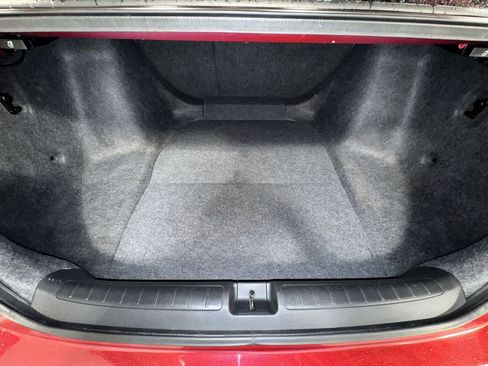 Used 2019 Honda Accord EX image 31