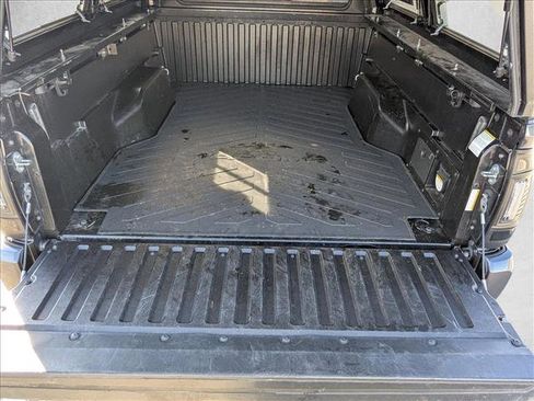 Used 2022 Toyota Tacoma TRD Sport image 6