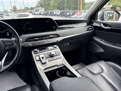 Used 2022 Hyundai Palisade Limited AWD/4WD image 21
