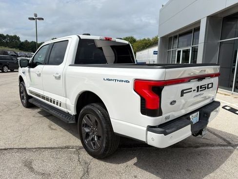 Used 2022 Ford F150 Lightning Lariat w/ Equipment Group 511A High AWD/4WD image 5