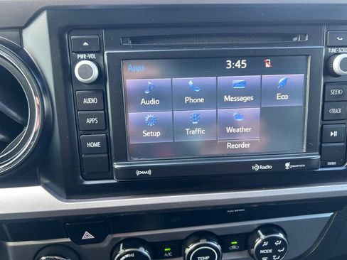 Used 2019 Toyota Tacoma SR5 AWD/4WD image 24