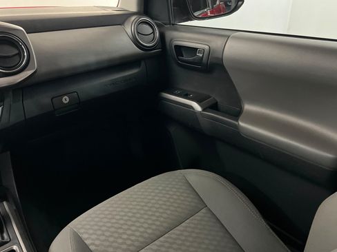 Used 2023 Toyota Tacoma SR5 RWD image 11