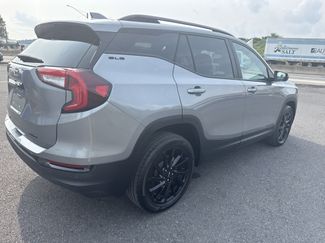 Used 2023 GMC Terrain SLE w/ Driver Convenience Package AWD/4WD video 3