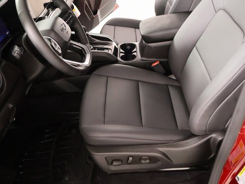 Used 2026 Chevrolet Colorado Trail Boss image 10