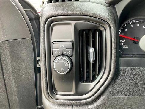 Used 2022 Chevrolet Silverado 1500 Custom RWD image 33