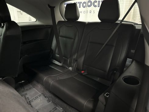 Used 2017 Acura MDX SH-AWD image 35