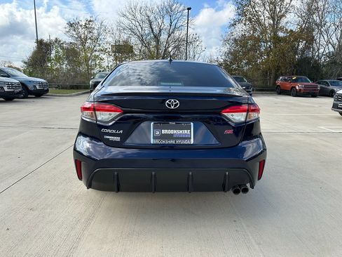 Used 2024 Toyota Corolla SE image 6