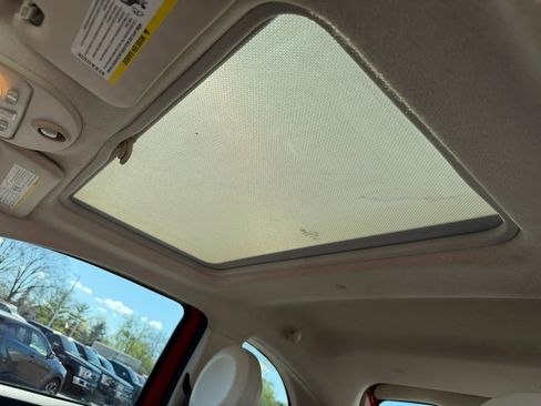 Used 2017 FIAT 500 Lounge image 44