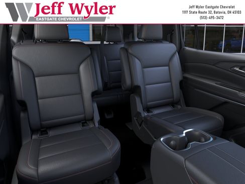 New 2024 Chevrolet Traverse Z71 w/ Enhanced Driving Package AWD/4WD image 18