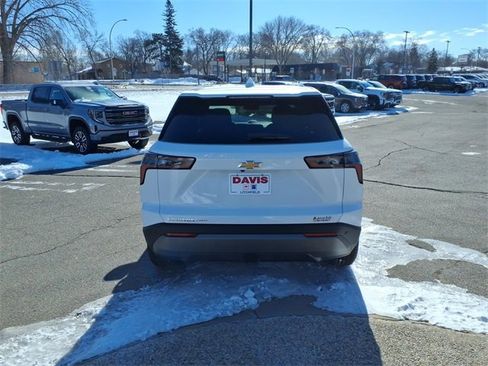 New 2026 Chevrolet Equinox LT w/ Convenience Package II image 4