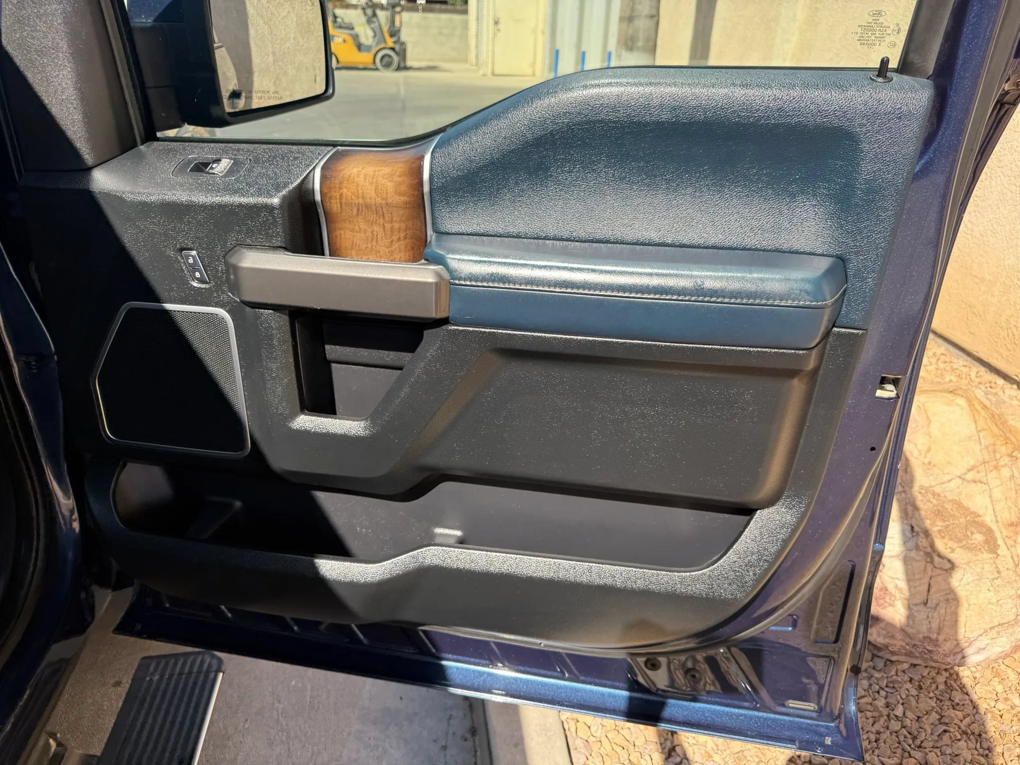 Used 2018 Ford F150 Limited AWD/4WD image 15