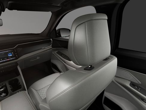 New 2026 Jeep Cherokee Overland AWD/4WD image 7