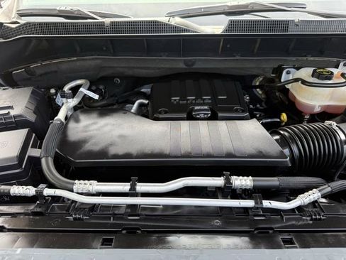 Certified 2024 Chevrolet Silverado 1500 LT RWD image 32