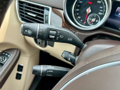 Used 2017 Mercedes-Benz GLS 450 4MATIC image 29