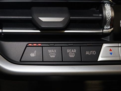 Used 2023 BMW X3 M40i image 8