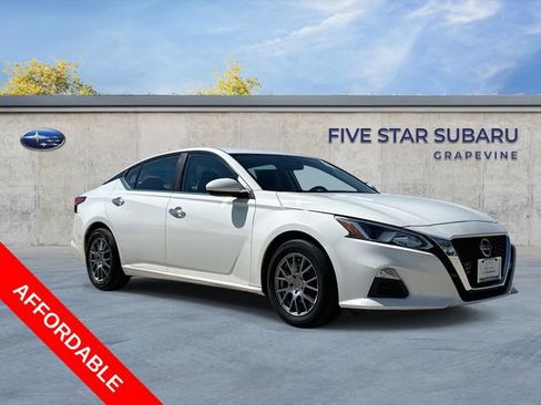 Used 2020 Nissan Altima 2.5 S image 1