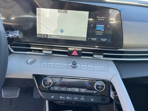 New 2026 Hyundai Elantra Limited image 25