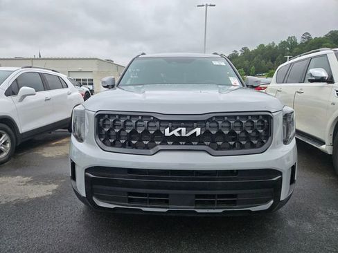 Used 2024 Kia Telluride EX X-Line AWD/4WD image 2