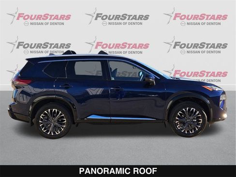 New 2026 Nissan Rogue Platinum image 3
