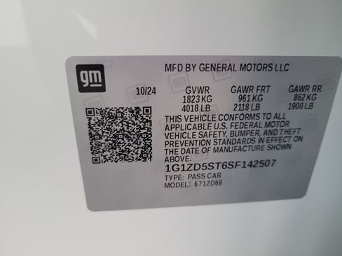 Used 2025 Chevrolet Malibu LT FWD image 33