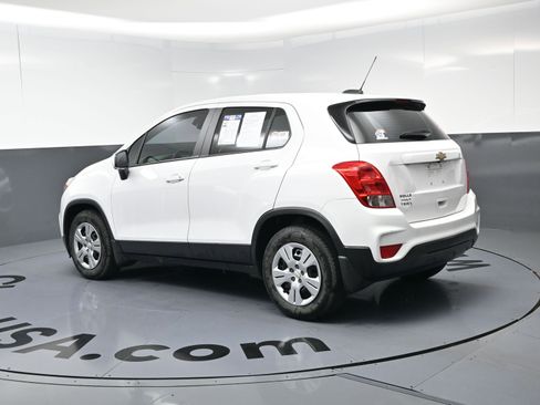 Used 2019 Chevrolet Trax LS FWD image 19