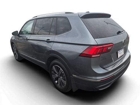 Used 2024 Volkswagen Tiguan Wolfsburg Edition FWD image 3