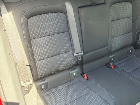 Used 2025 Chevrolet Equinox LT AWD/4WD image 25