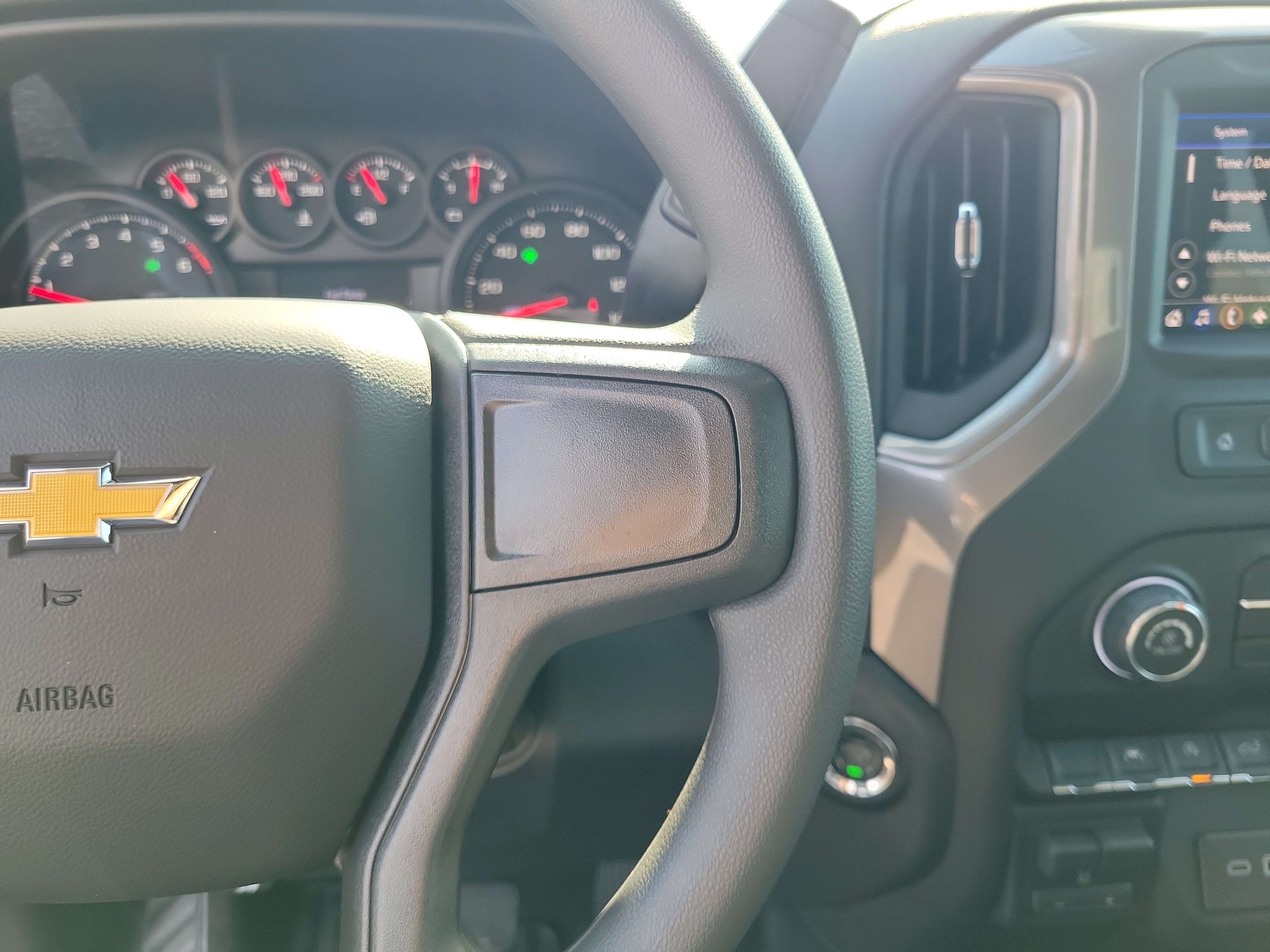 Used 2026 Chevrolet Silverado 1500 Custom AWD/4WD image 23