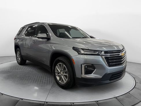 Used 2023 Chevrolet Traverse LT w/ LPO, Floor Liner Package AWD/4WD image 4