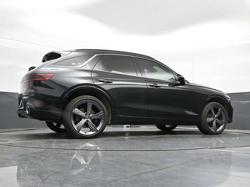 Used 2023 Genesis GV70 3.5T Sport w/ Sport Prestige Package AWD/4WD image 38