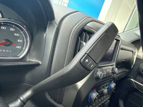 Used 2019 Chevrolet Silverado 1500 LT Trail Boss AWD/4WD image 35