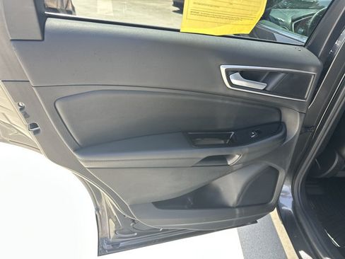 Used 2016 Ford Edge SEL w/ Equipment Group 201A FWD image 26