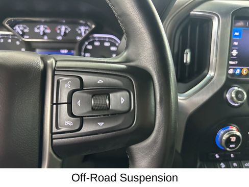 Used 2020 GMC Sierra 1500 SLT w/ X31 Off-Road Package AWD/4WD image 36