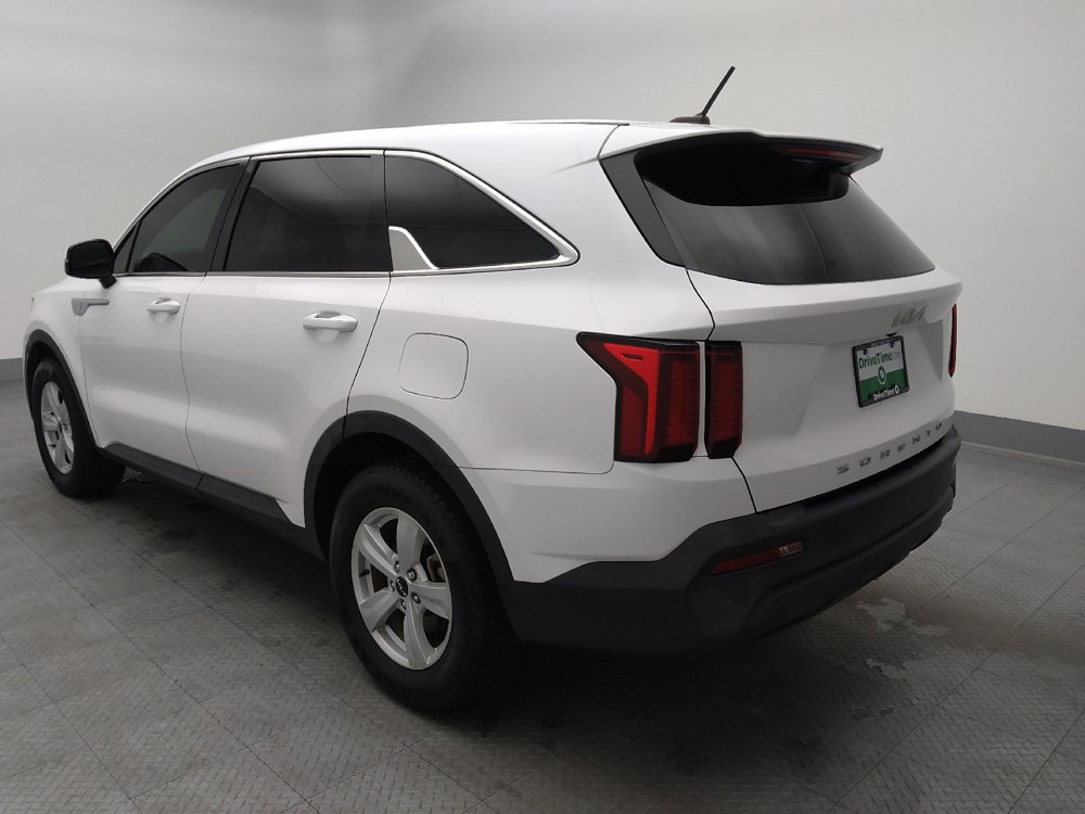 Used 2022 Kia Sorento LX FWD image 5