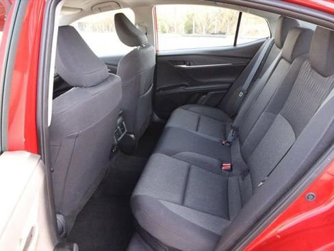 Certified 2025 Toyota Camry LE image 9