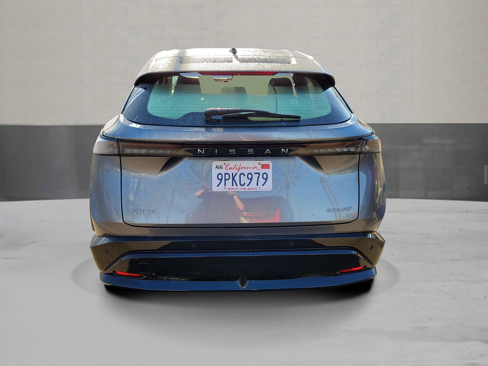 Used 2024 Nissan Ariya FWD image 4
