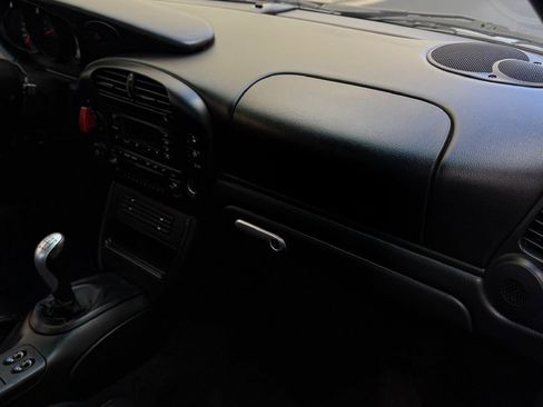 Used 2004 Porsche 911 GT3 image 58