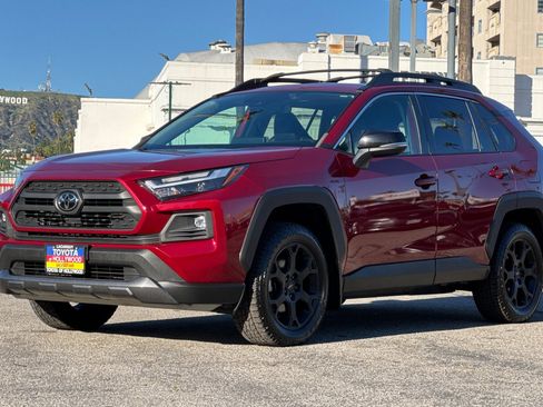 Used 2022 Toyota RAV4 TRD Off-Road image 8