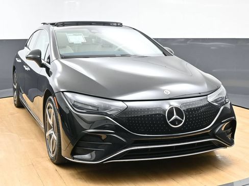 Used 2024 Mercedes-Benz EQE 350+ 4MATIC Sedan image 4
