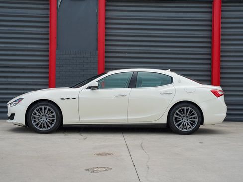 Used 2020 Maserati Ghibli image 7