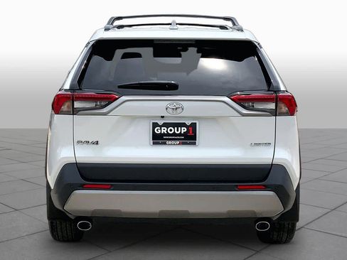 Used 2025 Toyota RAV4 Limited FWD image 5