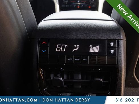Used 2023 Jeep Grand Cherokee L Laredo AWD/4WD image 15