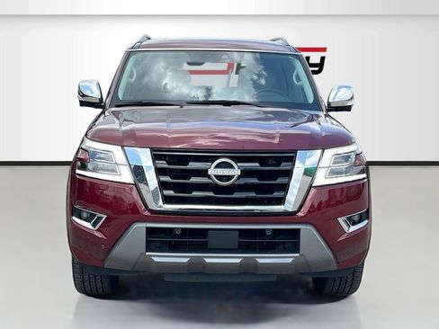 Used 2021 Nissan Armada Platinum w/ Captain's Chairs Package RWD image 2