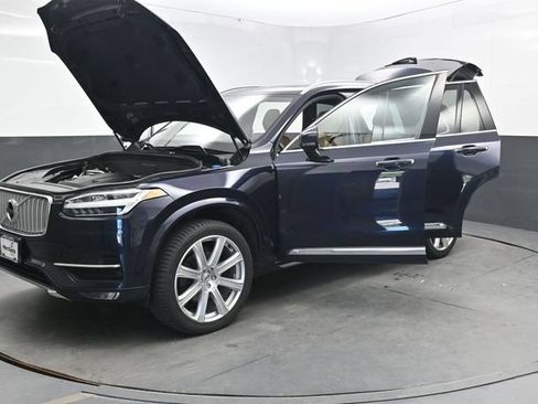 Used 2017 Volvo XC90 T6 Inscription w/ Vision Package AWD/4WD image 42