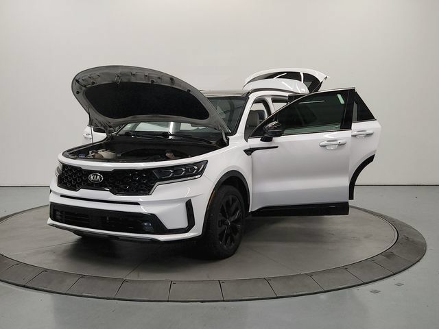 Used 2021 Kia Sorento SX AWD/4WD image 11