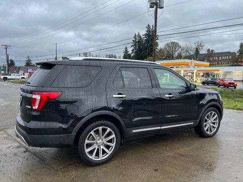 Used 2017 Ford Explorer Limited w/ Equipment Group 301A image 10