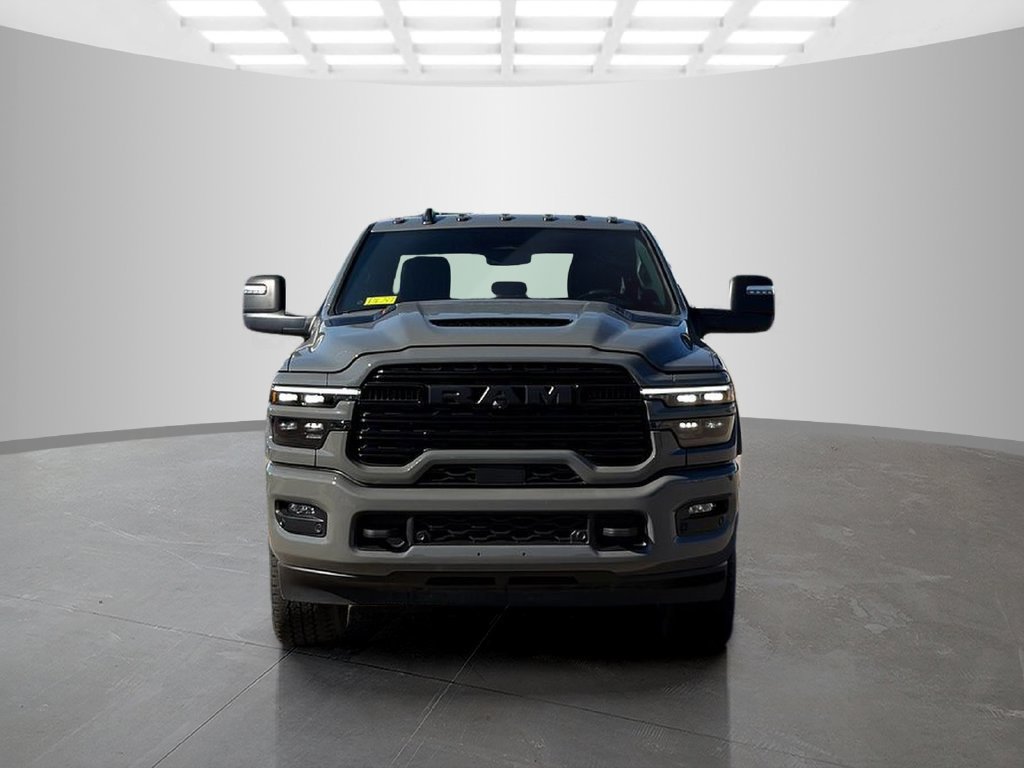 Used 2026 RAM 2500 Limited AWD/4WD image 3