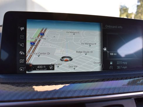 Used 2017 BMW M4 Coupe w/ Competition Package image 9