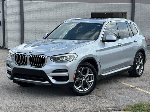 Used 2020 BMW X3 xDrive30e w/ Convenience Package AWD/4WD image 2