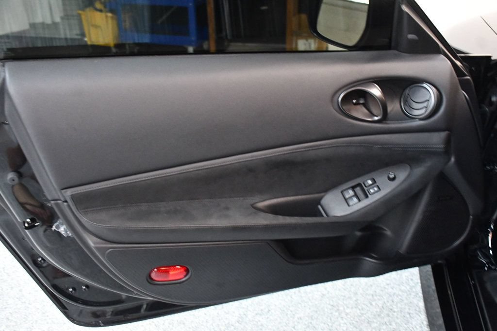 Used 2024 Nissan Z Performance w/ Floor Mat Package RWD image 22